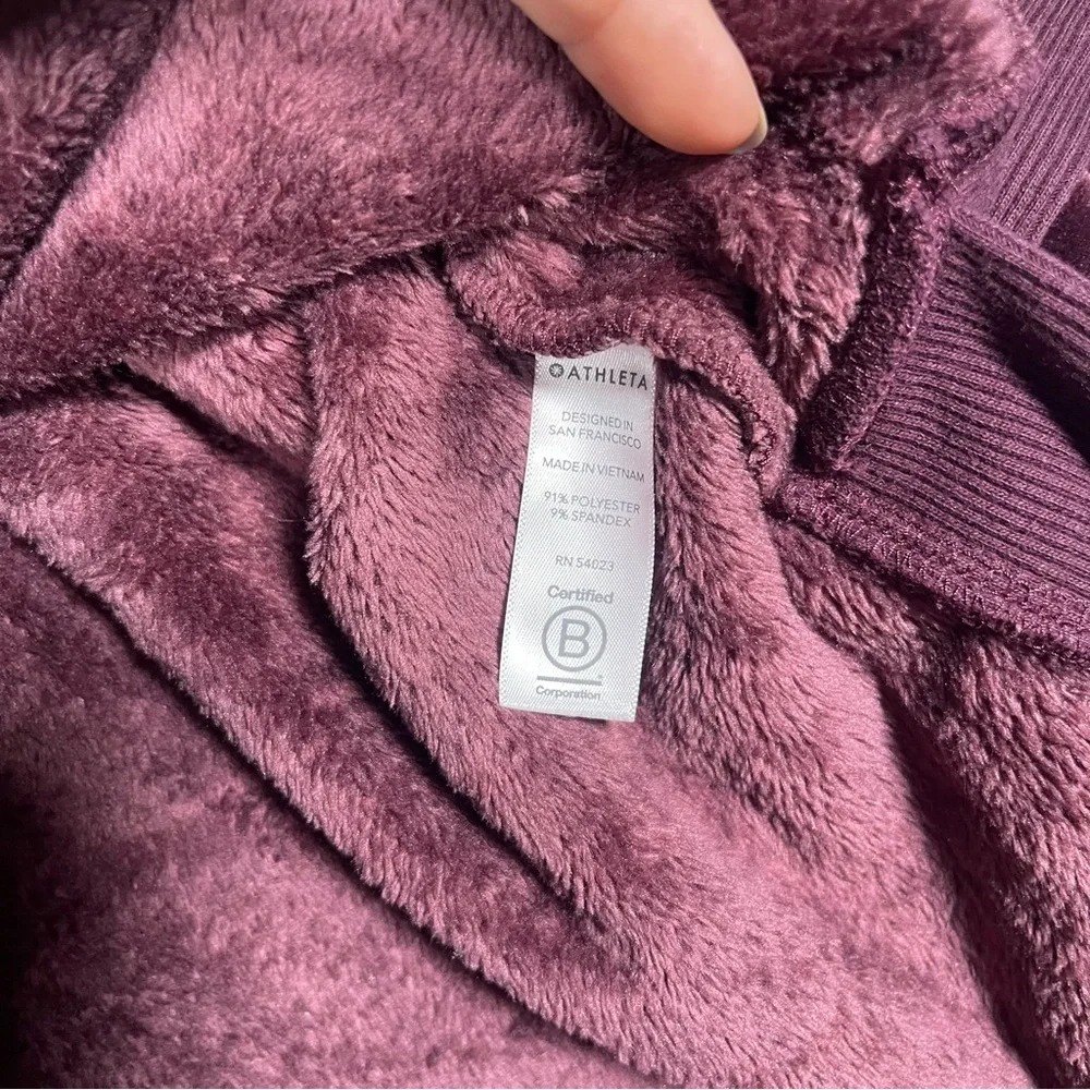 Athleta Women’s Large Double Cozy Karma Funnel Neck Plush Sweater Burgundy Mauve